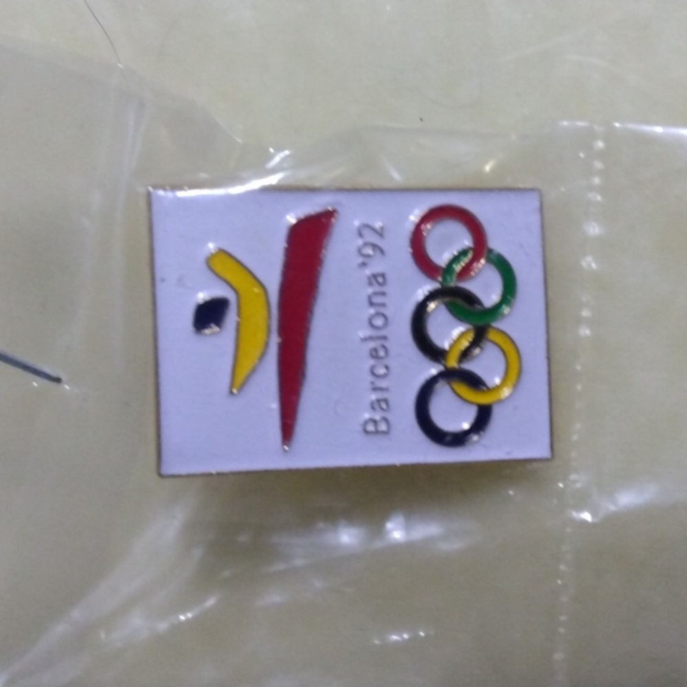 BARCELONA 1992 OLYMPIC PIN VINTAGE